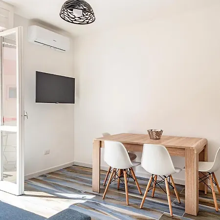 Appartement Welcomely - Rady House *